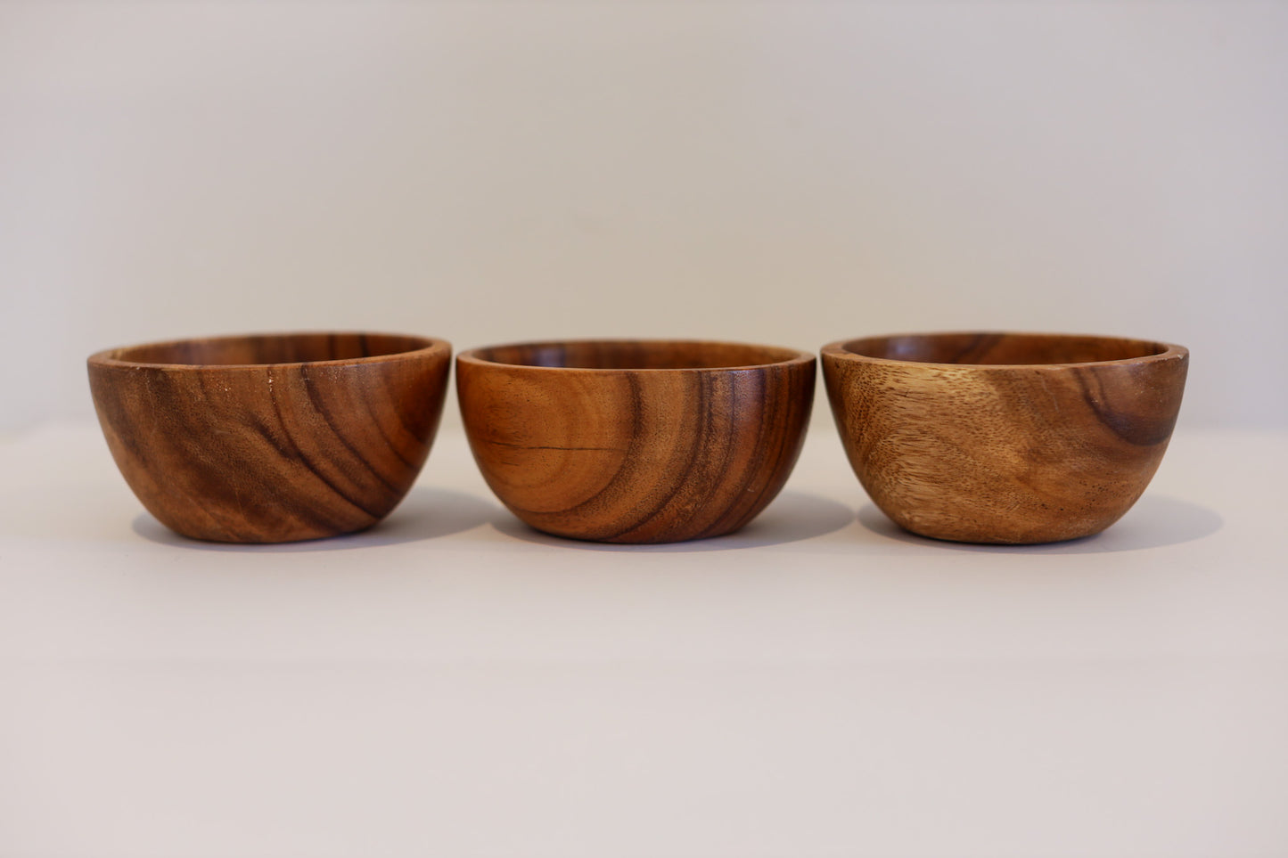 Wooden Acacia Bowls - Soup, Sauces (Set of 3) | The Pino Collection
